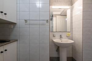 Koupelna v ubytování Mythos Suites-Aphrodite apartment