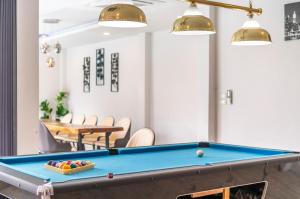 Tavolo di biliardo di 6BR Pool Villa - Karaoke and Pool Table near Golf