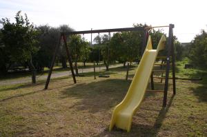 Otroško igrišče poleg nastanitve Agriturismo Simonello