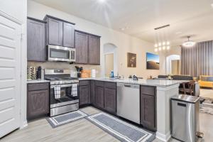 Kuchyň nebo kuchyňský kout v ubytování Oreo Home Stay