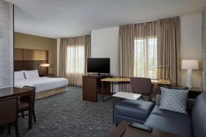 Postel nebo postele na pokoji v ubytování Residence Inn by Marriott Denver Southwest/Littleton