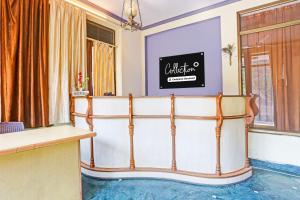 Μια τηλεόραση ή/και κέντρο ψυχαγωγίας στο Super Collection O Bani Park Near Collectorate Circle Formerly Anuja Palace