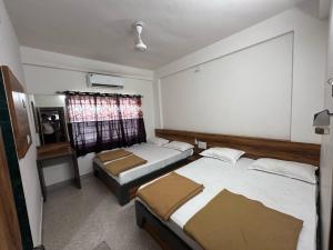 Fotografie z fotogalerie ubytování Hotel Shree Ganesh v destinaci Somnath