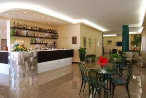 Zona de lounge sau bar la Hotel Costa Verde