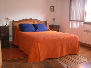 Кровать или кровати в номере Larraenea Bed and Breakfast