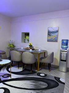 Φωτογραφία από το άλμπουμ του Comfy and CozyHomes-Nakuru σε Νακούρου