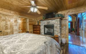 Voodi või voodid majutusasutuse Rockytop Hideaway toas