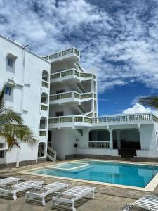 Piscina di Avana Resort Watamu o nelle vicinanze