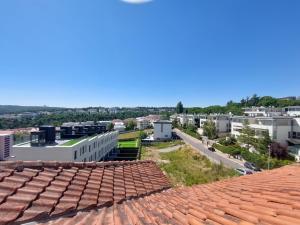 una vista desde la azotea de un edificio en Dedinje Top, en Belgrado