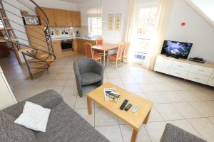 Galeriebild der Unterkunft Villa Mara Wohnung 09 mit Balkon in Baabe