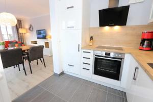 Galeriebild der Unterkunft Villa Eintracht - Whg. 16 mit Südbalkon in Göhren