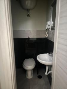 Un baño de International Hotels