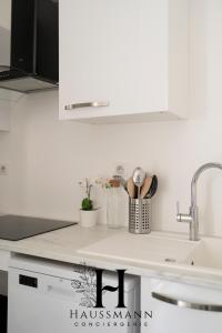 Η κουζίνα ή μικρή κουζίνα στο Studio Cosy avec terrasse +6 φωτογραφίες