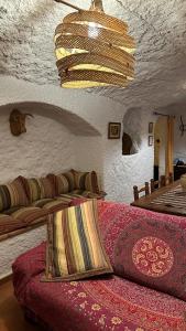 A seating area at Cuevas el Torriblanco