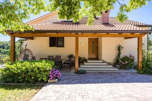 Zahrada ubytování Holiday Home with pool and garden