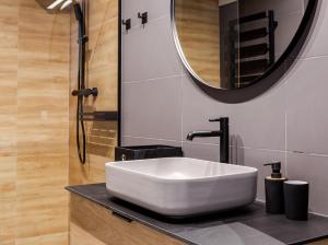 Kúpeľňa v ubytovaní Portowa Przystań by Comfort Apartments