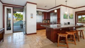 Kuhinja oz. manjša kuhinja v nastanitvi ❤PiH❤ Endless Ocean Views Villa Gorgeous Mauna Kea Ocean and Mountain View