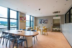 Shenzhen Shatoujiao Subway Station Apartment Hotel休息區