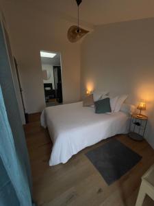 Ένα ή περισσότερα κρεβάτια σε δωμάτιο στο Villa 7 +33 φωτογραφίες