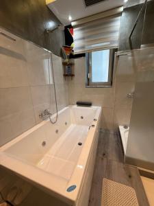 Un baño de Jacuzzi Escape