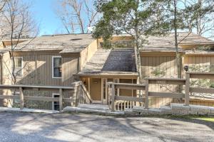 Το κτήριο όπου στεγάζεται  η παραθεριστική κατοικία