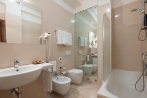 Koupelna v ubytování Hotel Stendhal