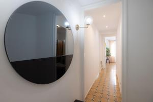 TV a/nebo společenská místnost v ubytování Stay U-nique Apartments Floridablanca