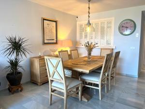 Zdjęcie z galerii obiektu Apartamento Marina del Este w mieście La Herradura