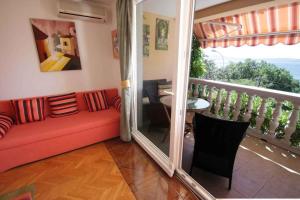 Posezení v ubytování One-Bedroom Apartment in Crikvenica 27