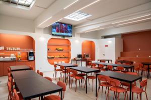 Uma TV ou centro de entretenimento em WOT Lisbon Nomad