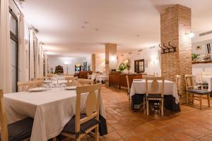 Εστιατόριο ή άλλο μέρος για φαγητό στο Hotel Rural La Alcanacia