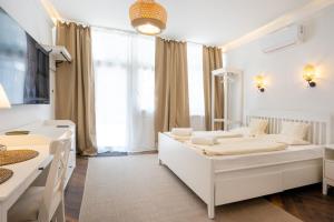 Posteľ alebo postele v izbe v ubytovaní Renegade Hotel
