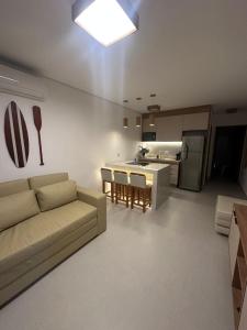 Η κουζίνα ή μικρή κουζίνα στο Juquehy Praia Dhayamond +5 φωτογραφίες