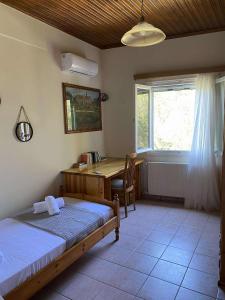 Ένα ή περισσότερα κρεβάτια σε δωμάτιο στο Eleni's house +17 φωτογραφίες