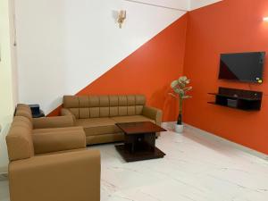 TV a/nebo společenská místnost v ubytování Nestify Luxe Apartment