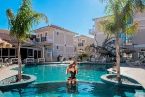Bazén v ubytování Tzante Hotel Zakynthos, Adults Only nebo v jeho okolí