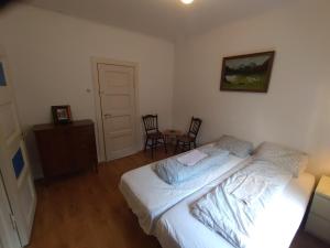 Gallery image of Fjordshelter vintage townhouse in Tysso +46 photos