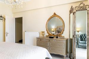 Vuode tai vuoteita majoituspaikassa Mythodea Luxury Villa