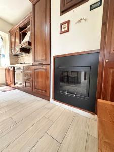 Η κουζίνα ή μικρή κουζίνα στο La Nocciola apartment
