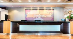 TV a/nebo společenská místnost v ubytování The Q - Quadro City Hotel