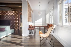 Posezení v ubytování Enjoybcn Coliseum Apartments
