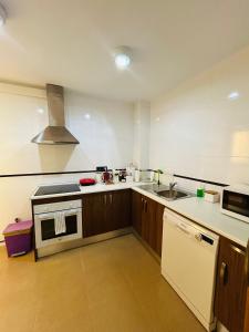Кухня или мини-кухня в Apartamento cerca Playa de Aguadulce
