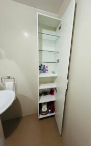 Ванная комната в Apartamento cerca Playa de Aguadulce
