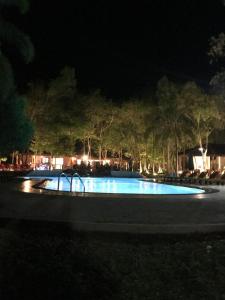 Bazén v ubytování Hotel Kamrel Sigiriya nebo v jeho okolí