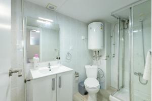 Kúpeľňa v ubytovaní CENTER SEVILLA MAGDALENA PREMIUM, FREE Parking + 21 fotografií