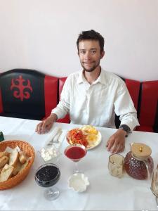 Φωτογραφία από το άλμπουμ του ERLAN Guest House σε Jangy-Talap