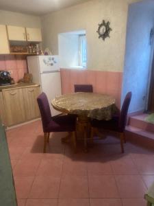 Kuchyň nebo kuchyňský kout v ubytování Sany house
