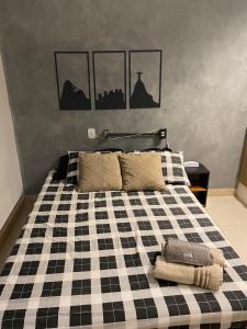 Studio com piscina no Casa Mauá客房内的一张或多张床位