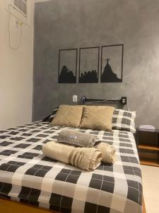 Studio com piscina no Casa Mauá客房内的一张或多张床位