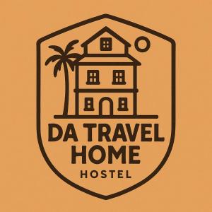 une étiquette pour une maison avec une maison et un palmier dans l'établissement DA Travel Home - Hanoi Hostel, à Hanoï